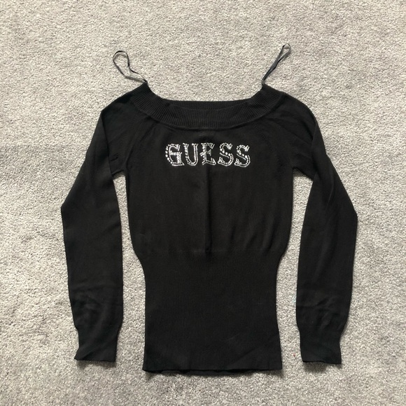 Guess Sweater - Picture 1 of 4